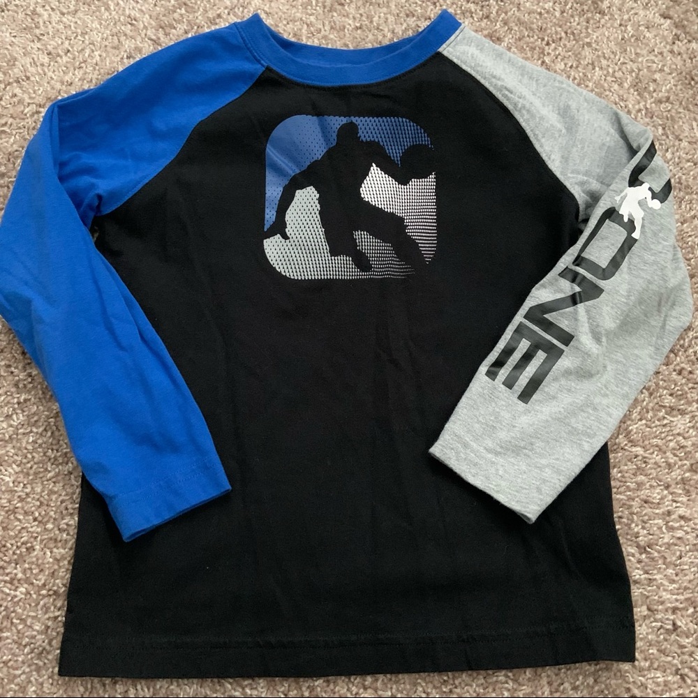 Long sleeve shirt